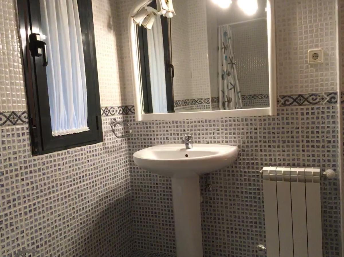 Apartamento Castilla Las Navas del Marqués Exterior photo