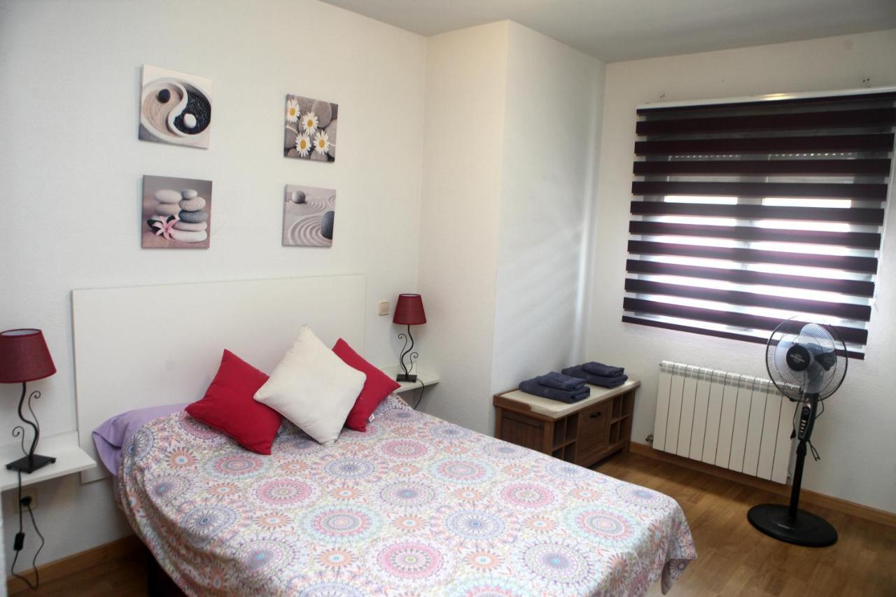 Apartamento Castilla Las Navas del Marqués Exterior photo