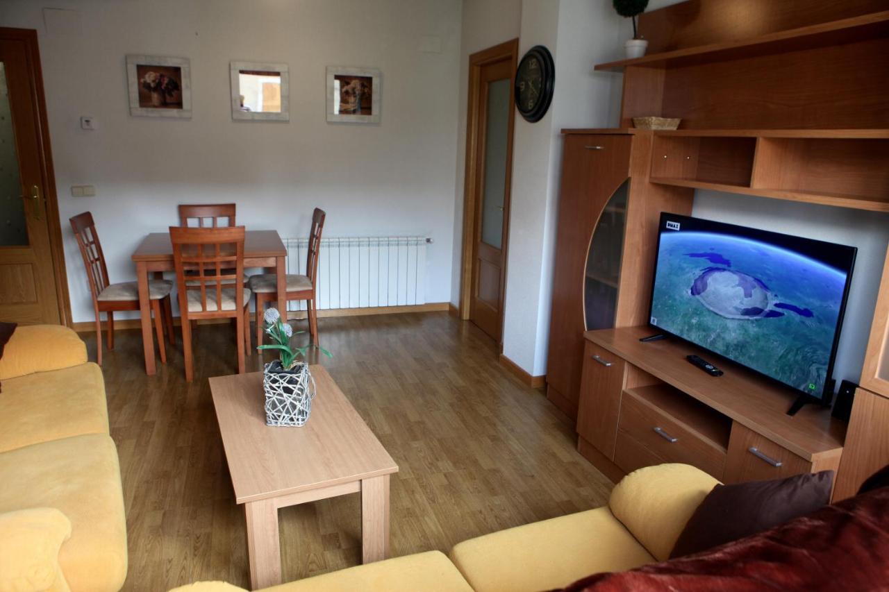 Apartamento Castilla Las Navas del Marqués Exterior photo