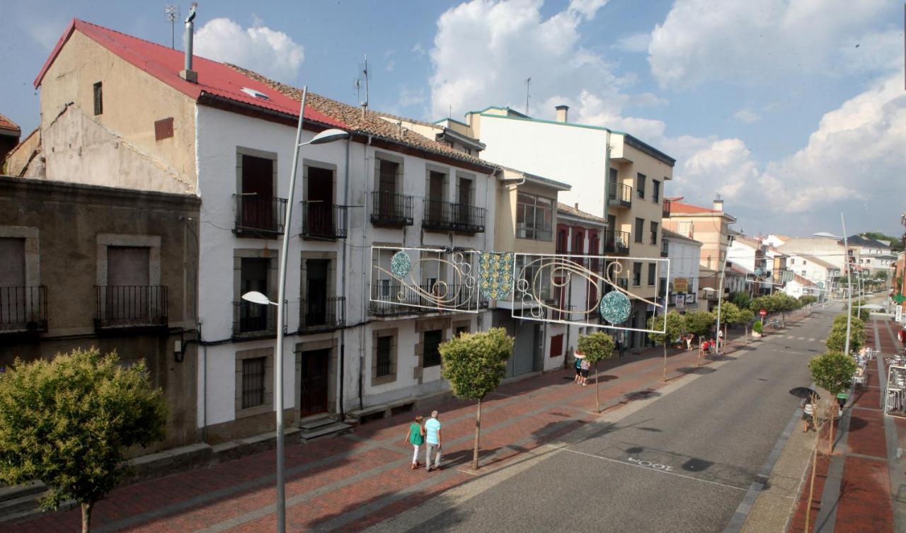 Apartamento Castilla Las Navas del Marqués Exterior photo